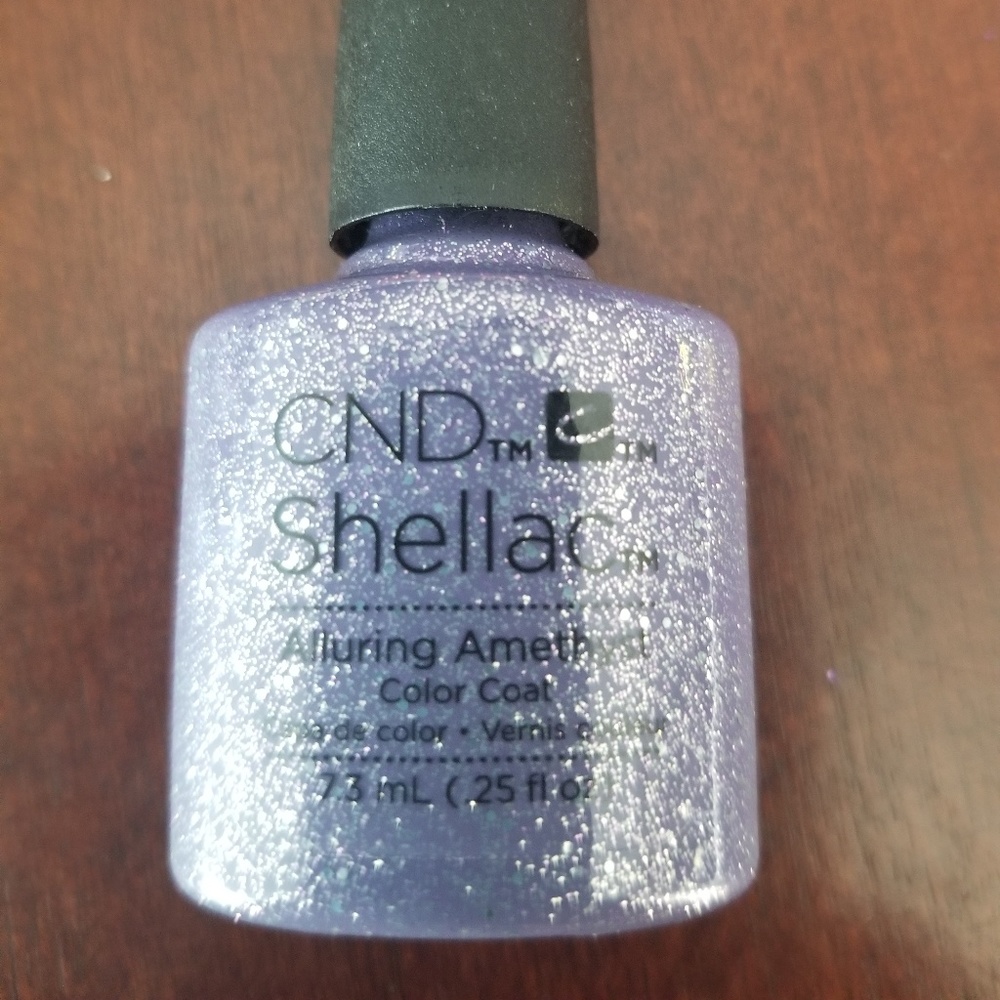 CND Shellac